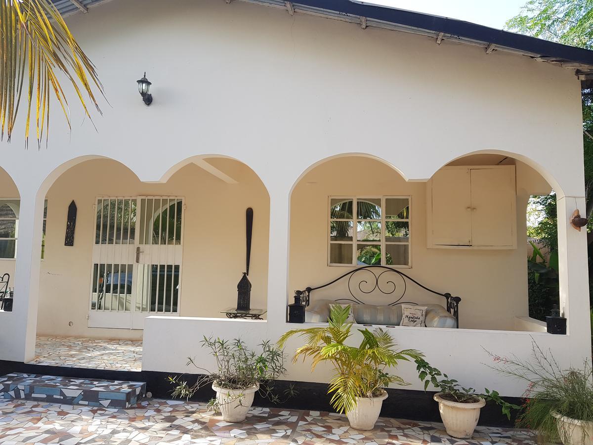 קולולי Mandinka Lodge מראה חיצוני תמונה