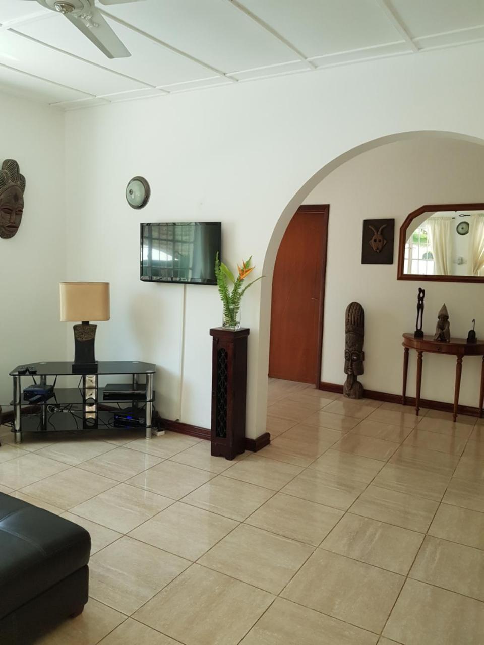קולולי Mandinka Lodge מראה חיצוני תמונה