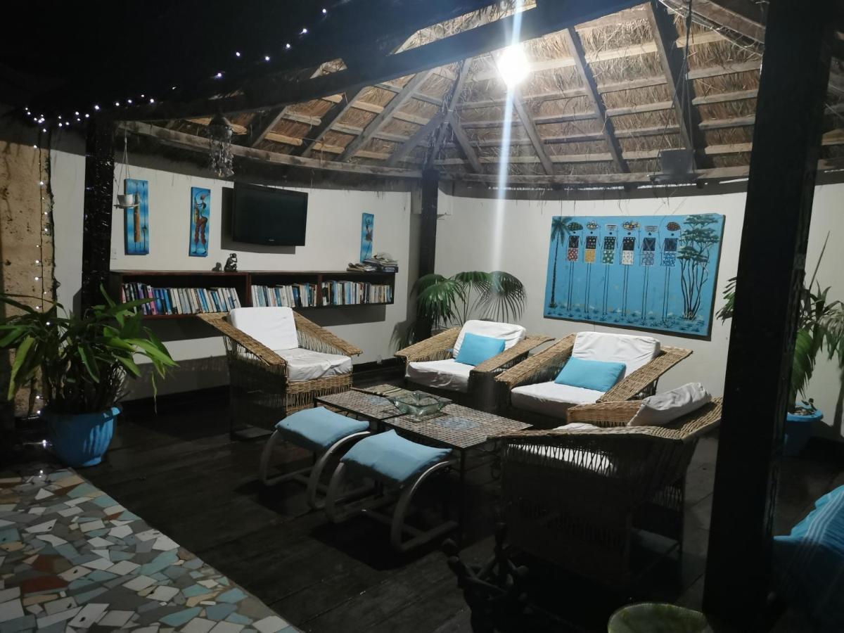 קולולי Mandinka Lodge מראה חיצוני תמונה
